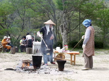 春の縄文野焼き祭り